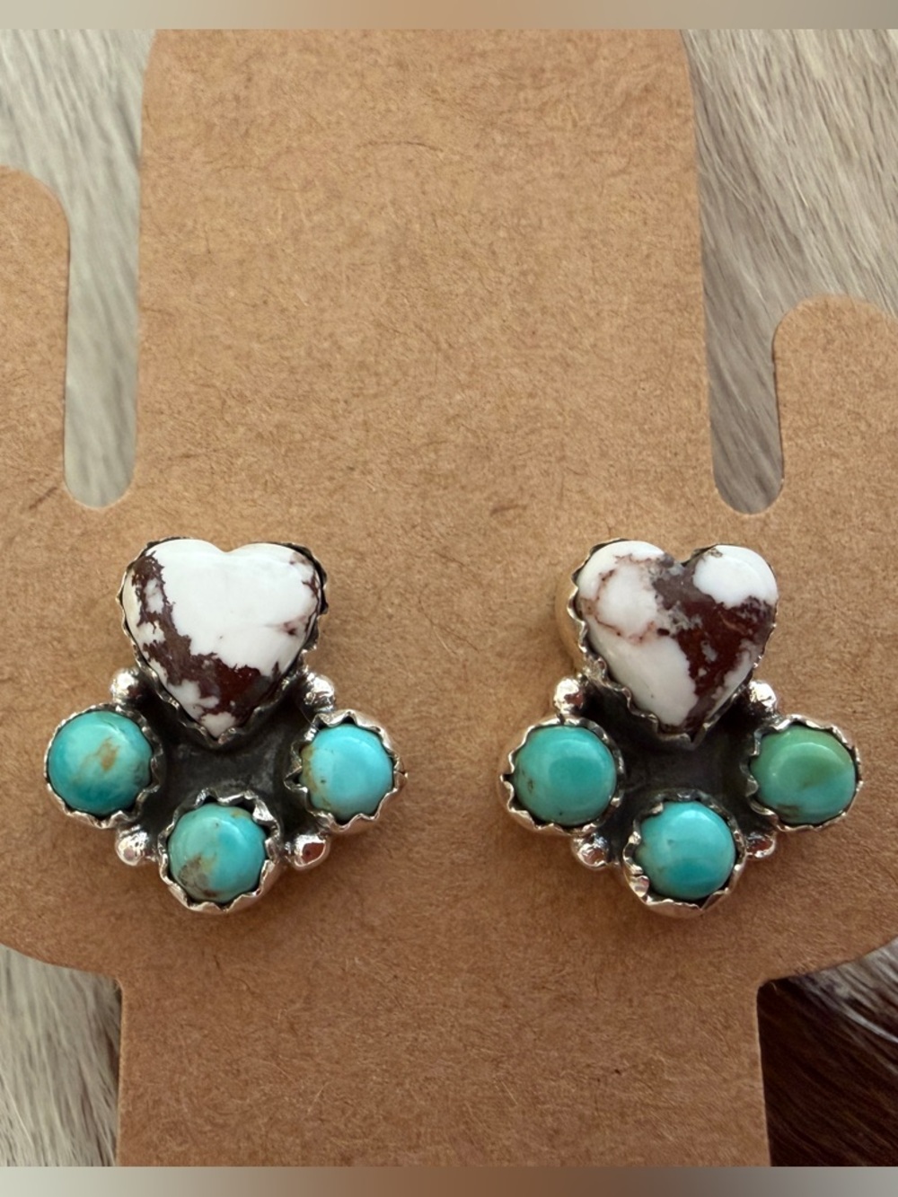 ❤️ Wild Horse Jasper Hearts & Kingman Turquoise 925 Navajo Style Stud Earrings - Picture 5 of 13